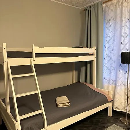 招待所 Benhaus Ar Pirti Un Ara Kublu Sarkani