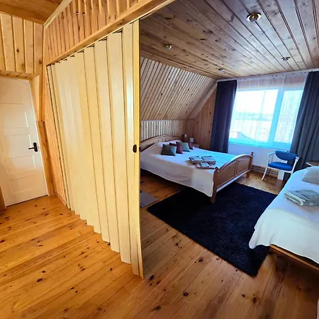 Benhaus Ar Pirti Un Ara Kublu 招待所 *